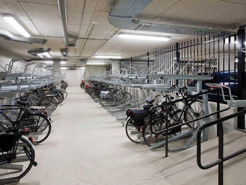 Te huur: Frans van Mierisstraat 63-2, 1071 RL Amsterdam | VVA Amsterdam