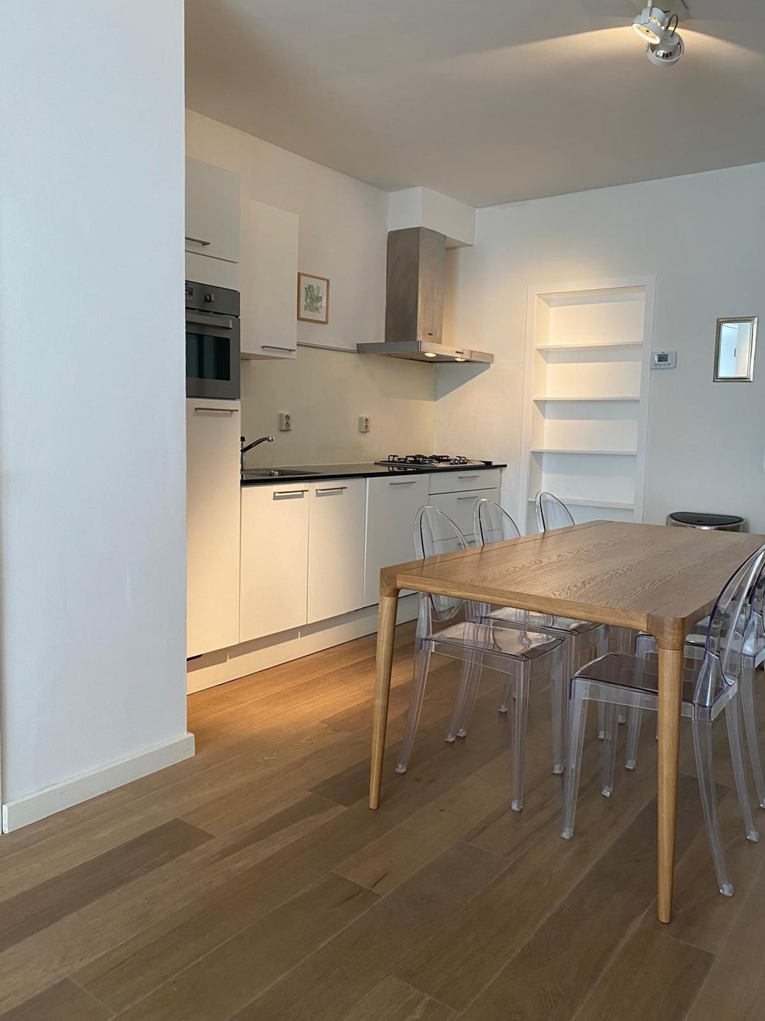 Onder bod: Daniël Stalpertstraat 53H, 1072 XB Amsterdam | VVA Amsterdam