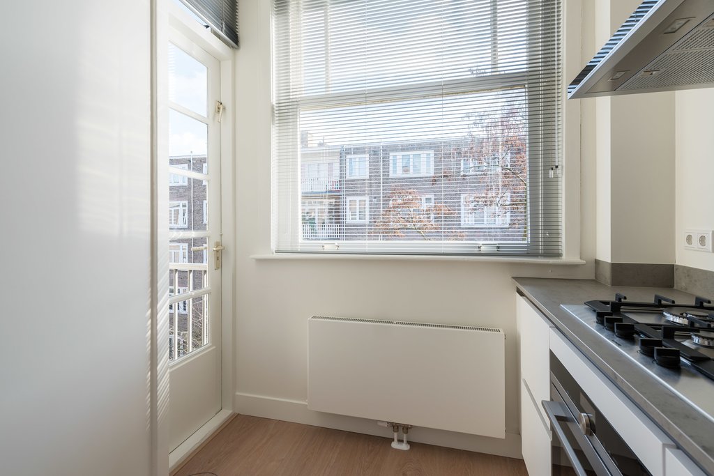 Stadionweg 133 3 in Amsterdam 1077 SL: Appartement te huur. Amsterdam