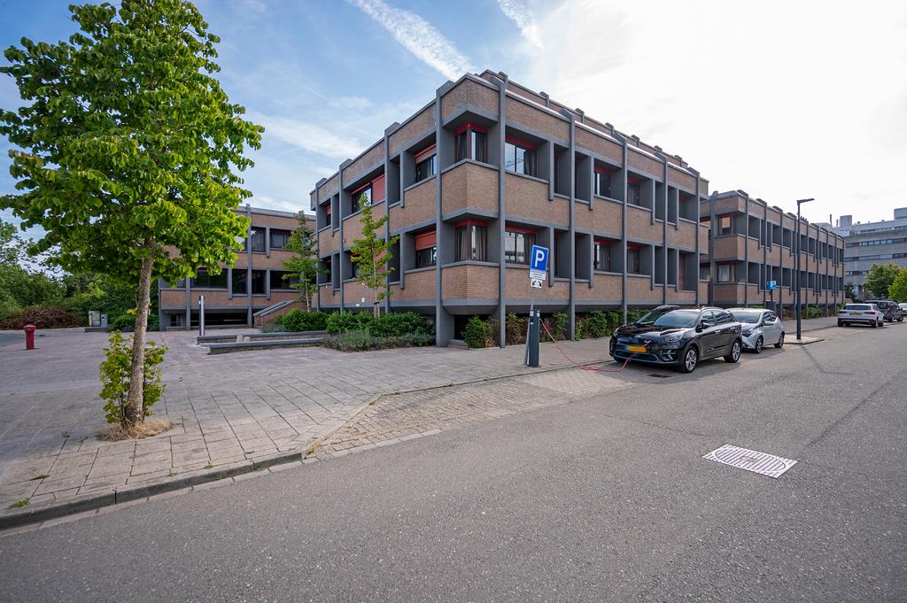 Appartement te huur Verbeekstraat 12 D in Leiden voor € 1.452