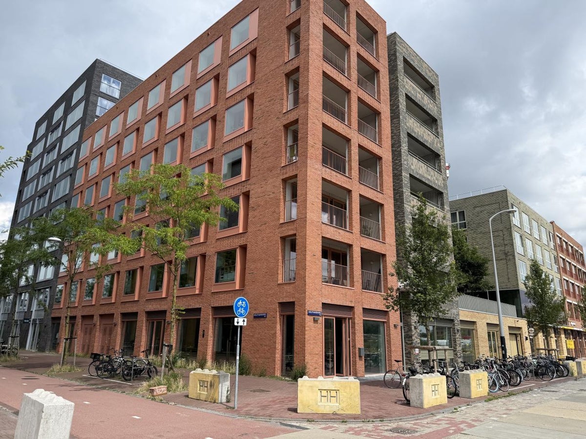 Appartement te huur Haparandaweg 280 in Amsterdam voor € 1.687
