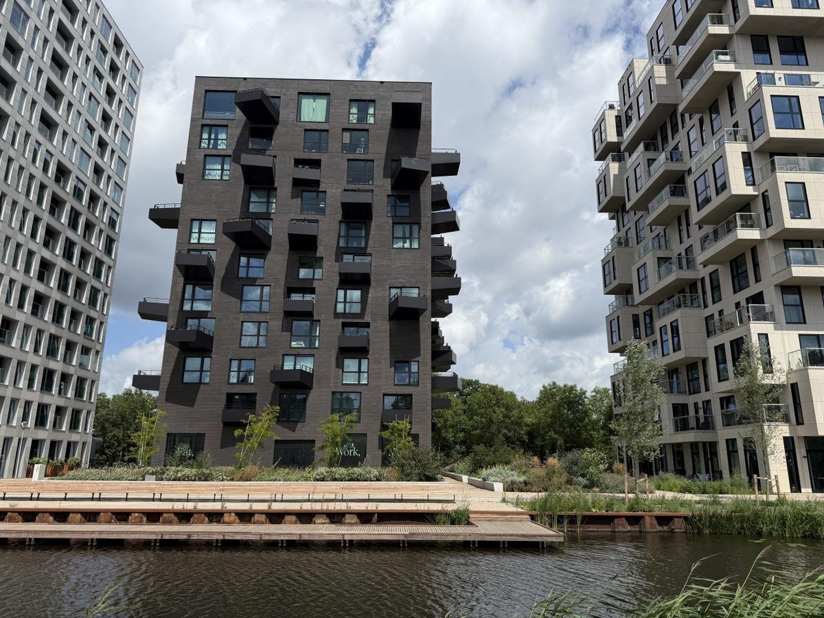 Appartement te huur Haarlemmerweg 790 in Amsterdam voor € 1.465