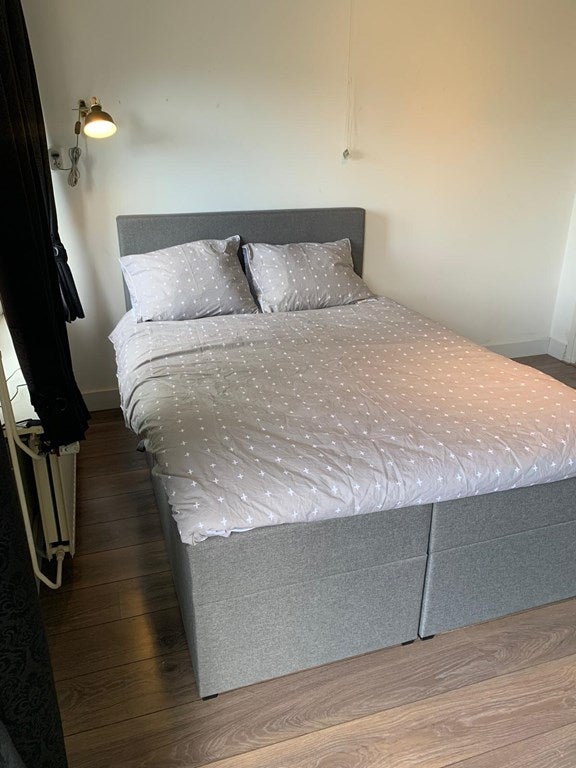 Appartement te huur Erik de Roodestraat 25 2 in Amsterdam voor € 900