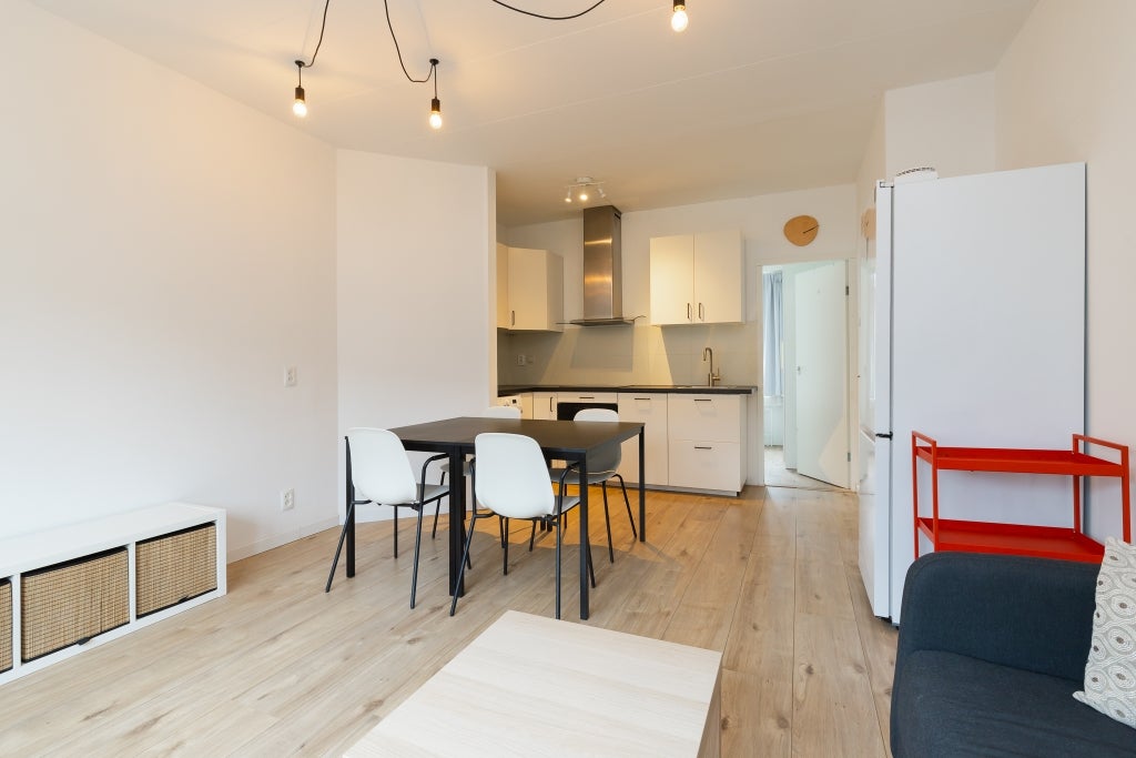 Te huur: Appartement Middenweg in Amsterdam