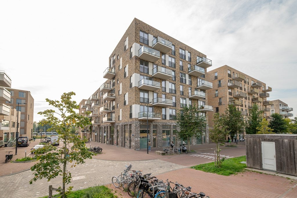 Appartement te huur Nida Senffstraat 75 in Amsterdam voor € 2.250 Amsterdam