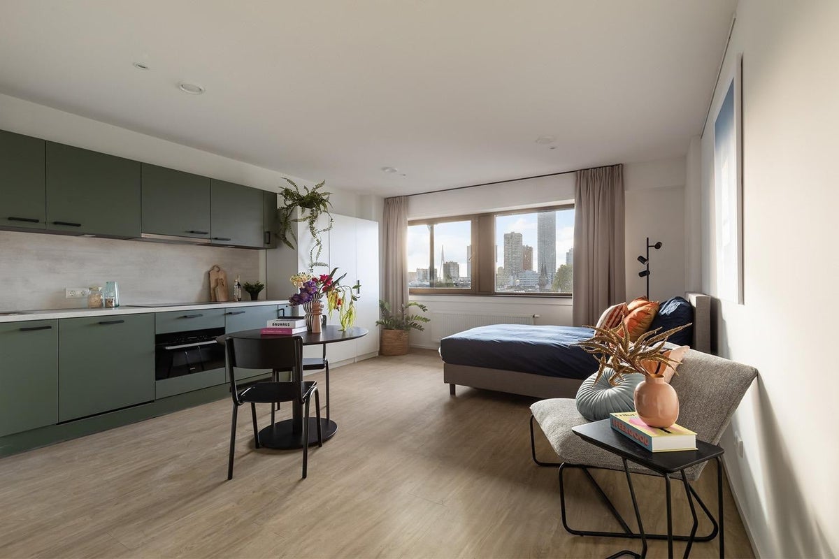 Studio te huur Westblaak in Rotterdam voor € 575