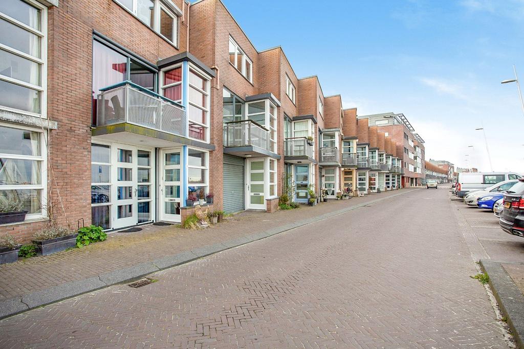 Huis te huur Saerdam 103 in Lelystad voor € 1.975