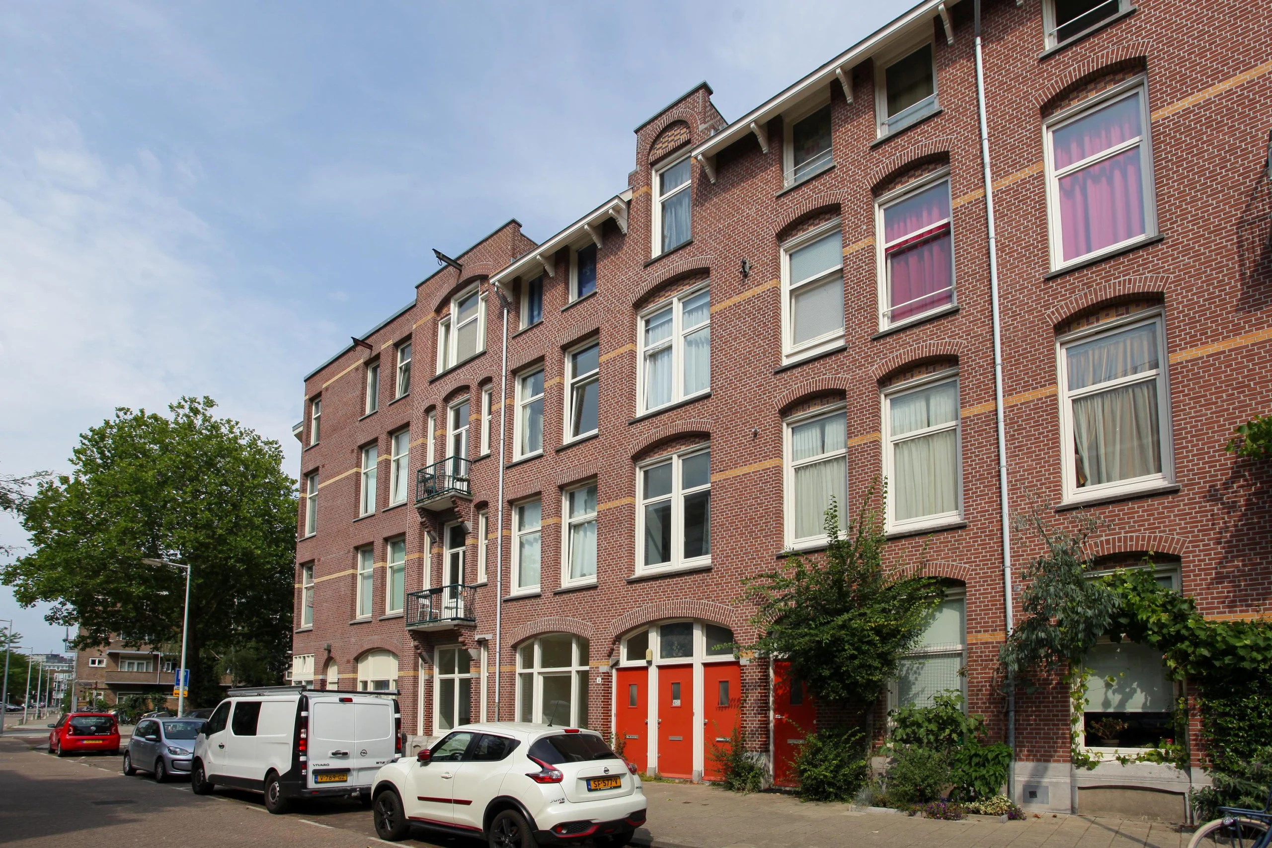 Apartment at Reinaert de Vosstraat 4 H , 1055 CM Amsterdam, Netherlands