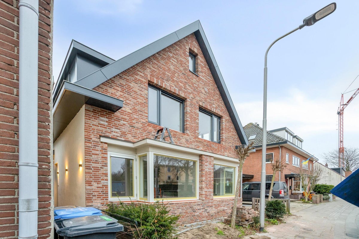 Appartement te huur Stationsweg in Hillegom voor € 1.575