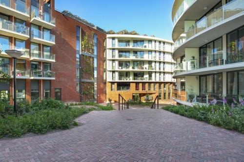 Appartement te huur Vrouwengelukhof 50 in Amsterdam voor € 1.599