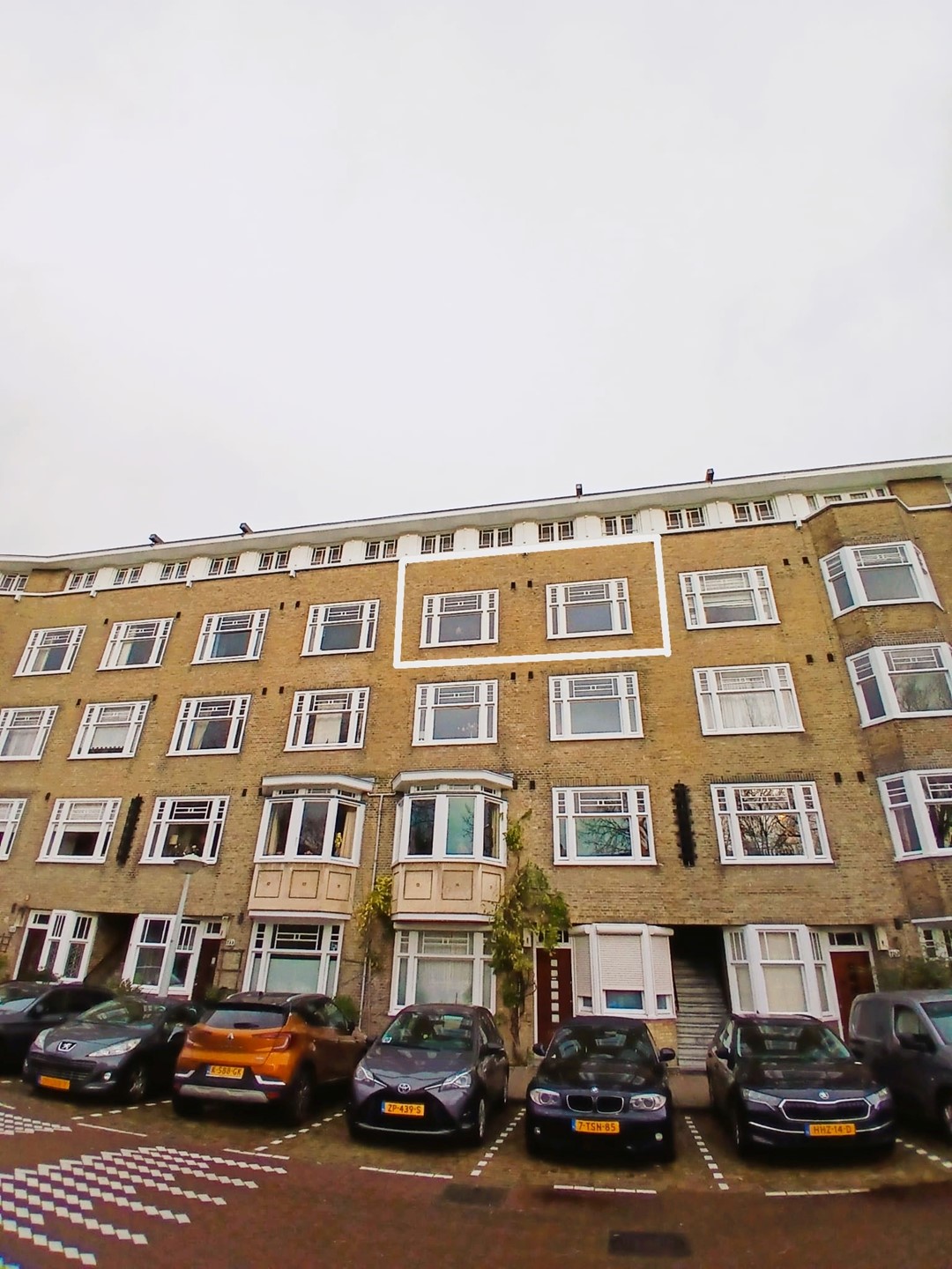 2 bedrooms Surface Area: 70m2 Unfurnished