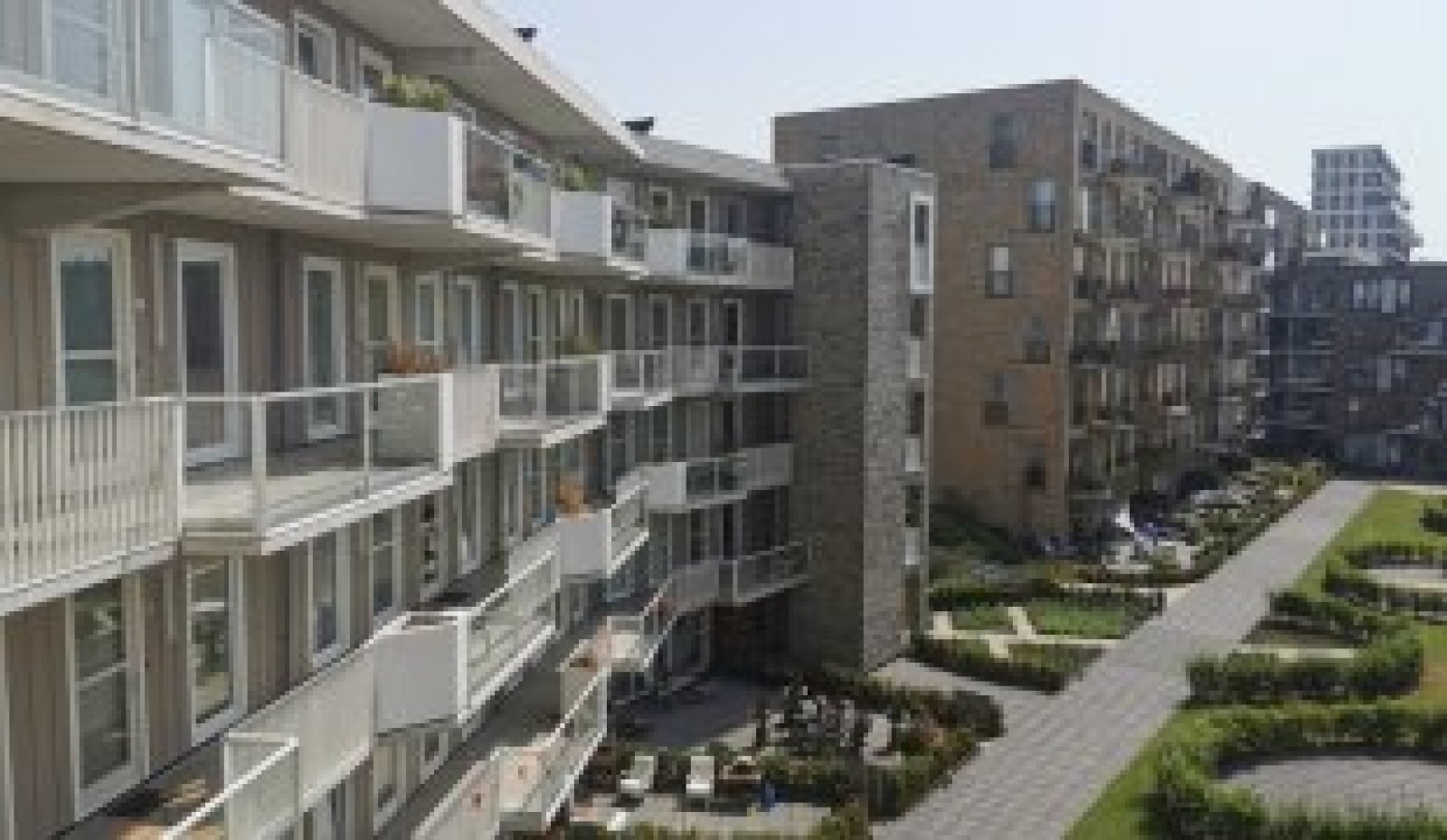 MVGM - Te huur: Mary van der sluisstraat 144, amsterdam