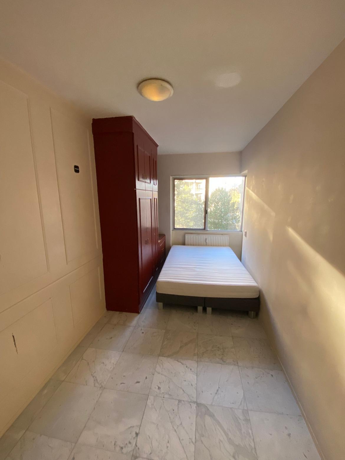 International student room on Groenhoven