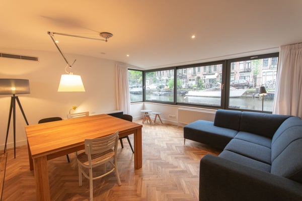 1 bedroom Apartment Surface Area: 50m2 Furnished Available from: 2026-02-15