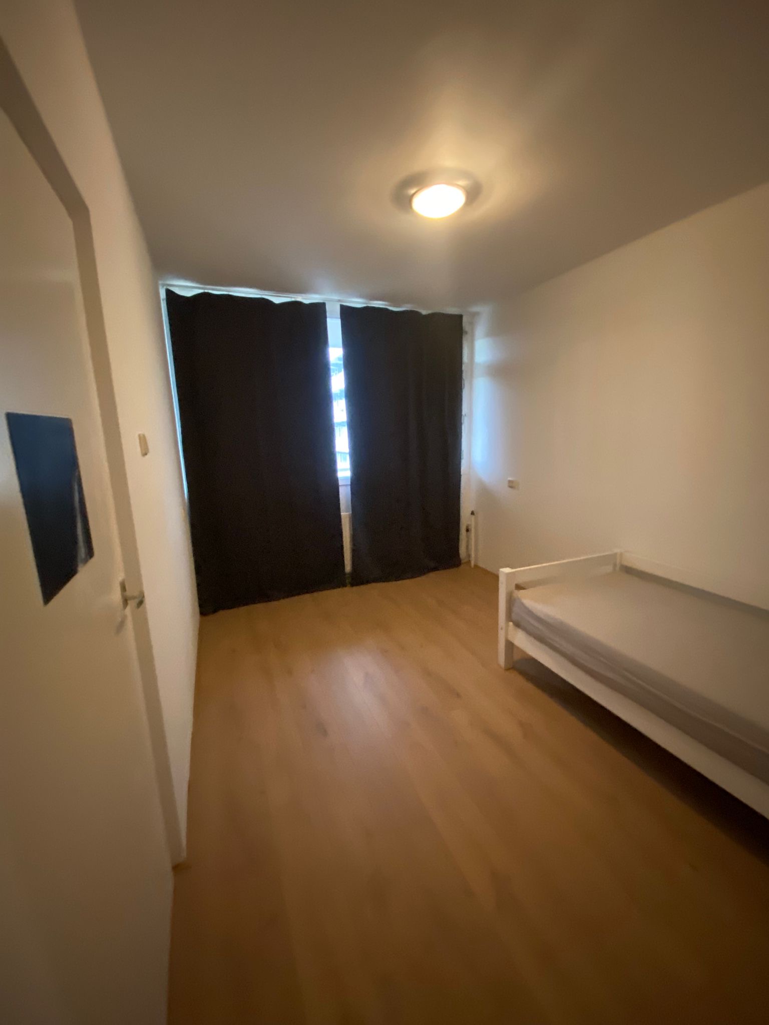 ruime kamer te huur - Weesp (15 m²)