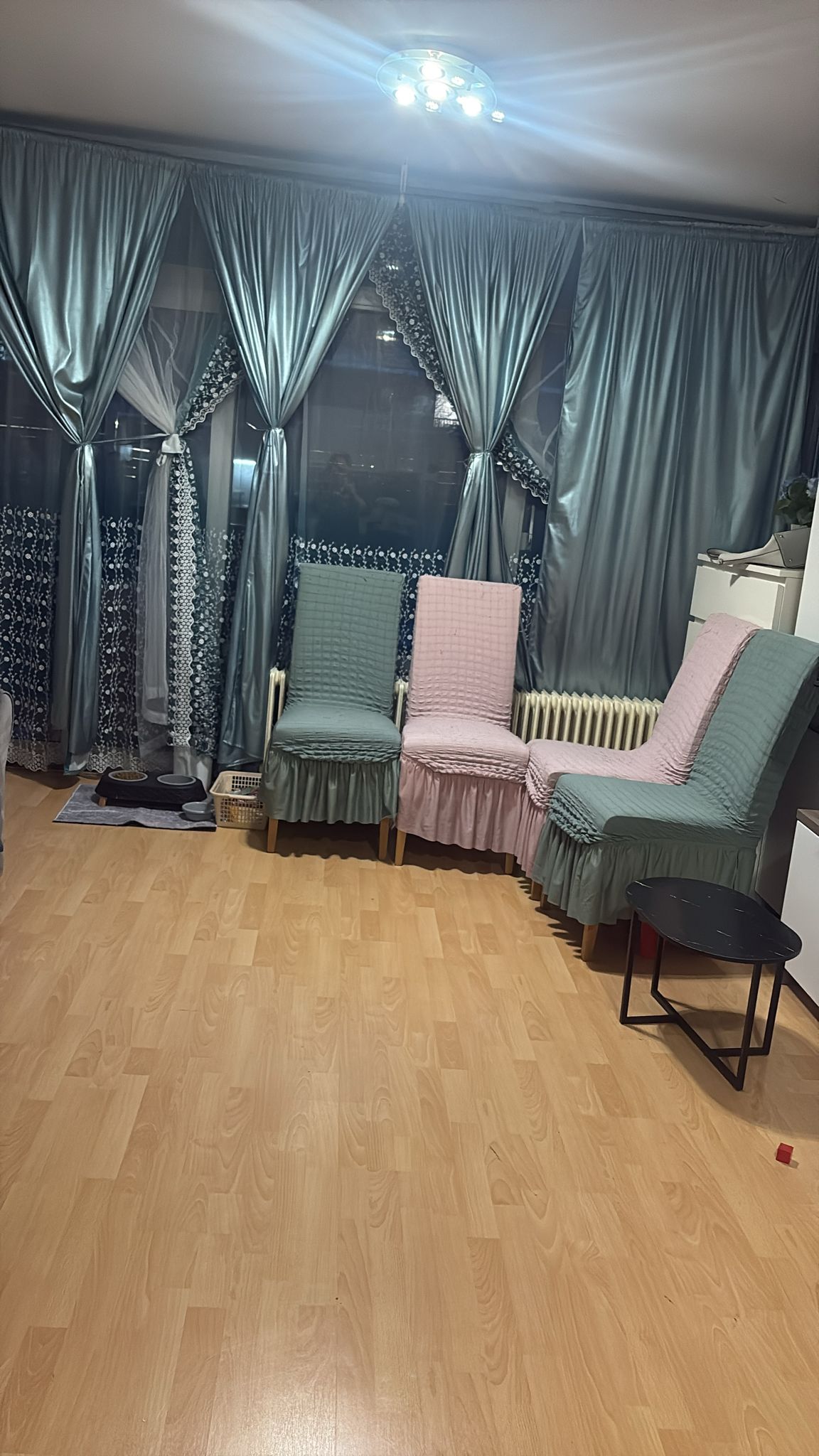 1 bedroom apartment!