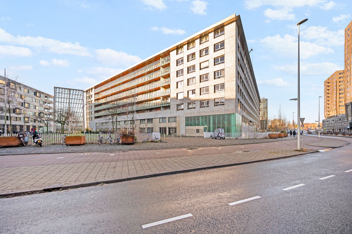 Appartement te huur Carolina MacGillavrylaan in Amsterdam voor € 2.000