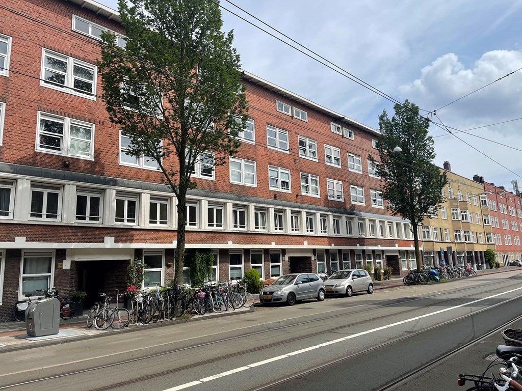 Appartement te huur Admiraal De Ruijterweg 354 A 1 in Amsterdam voor € 2.100