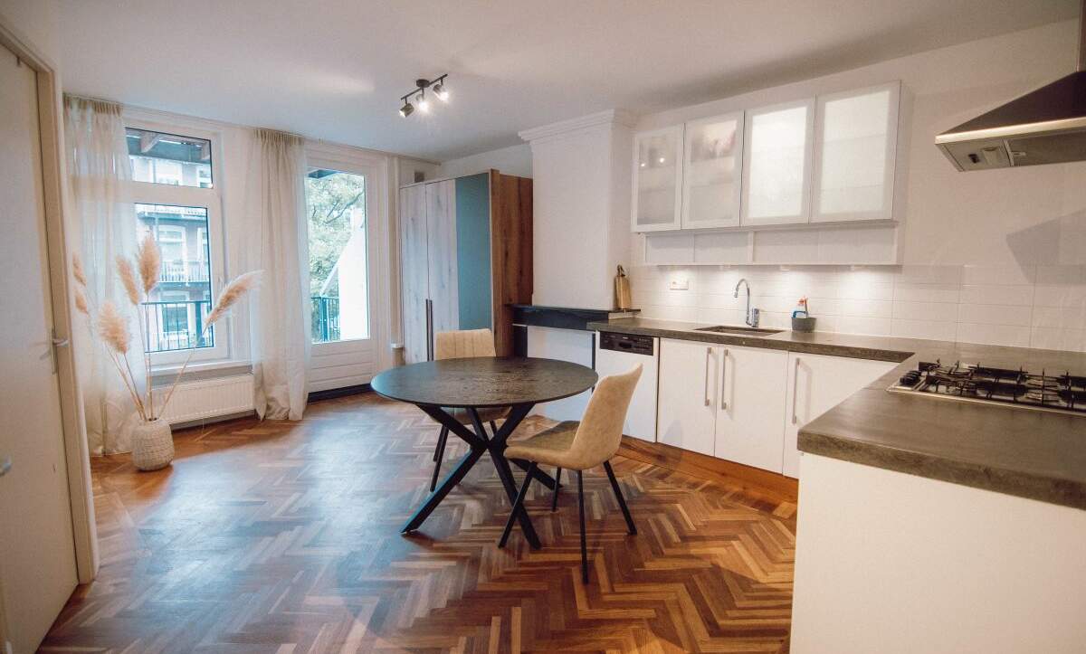 Elegant appartement met terras