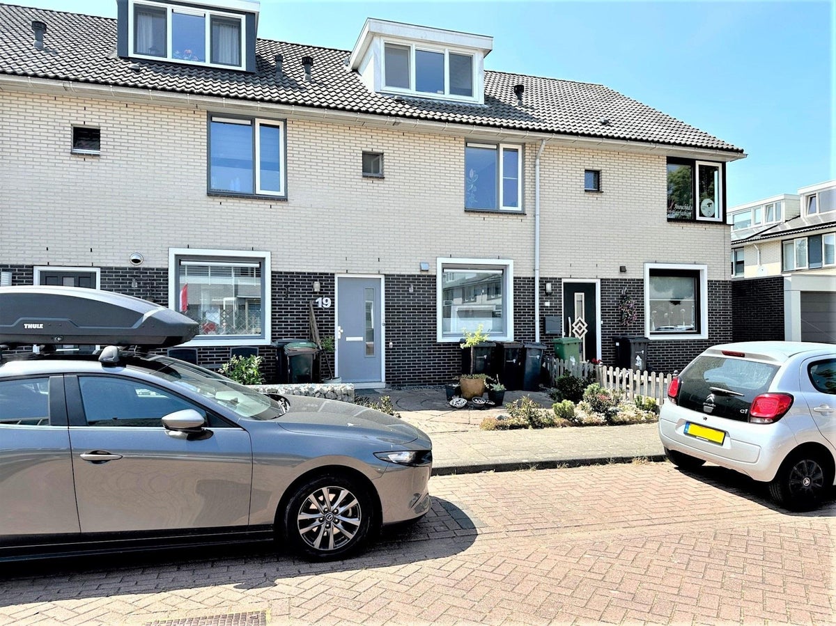 Huis te huur Tobagostraat in Purmerend voor € 2.350