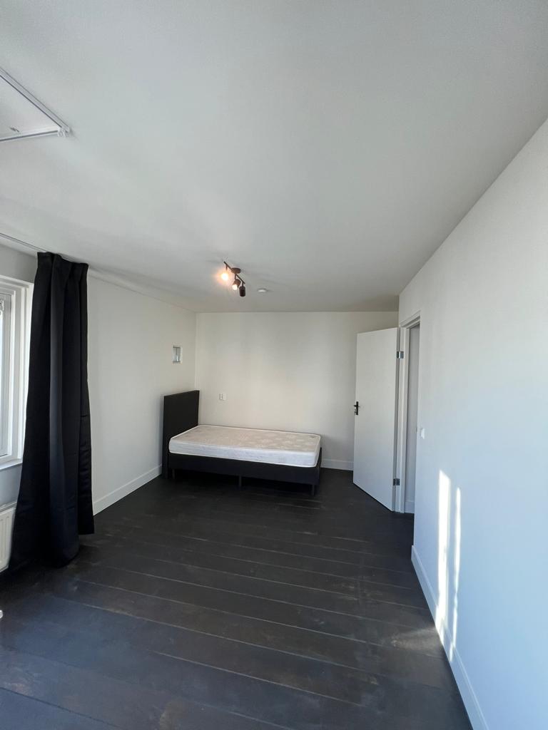 Room in Nieuw-West