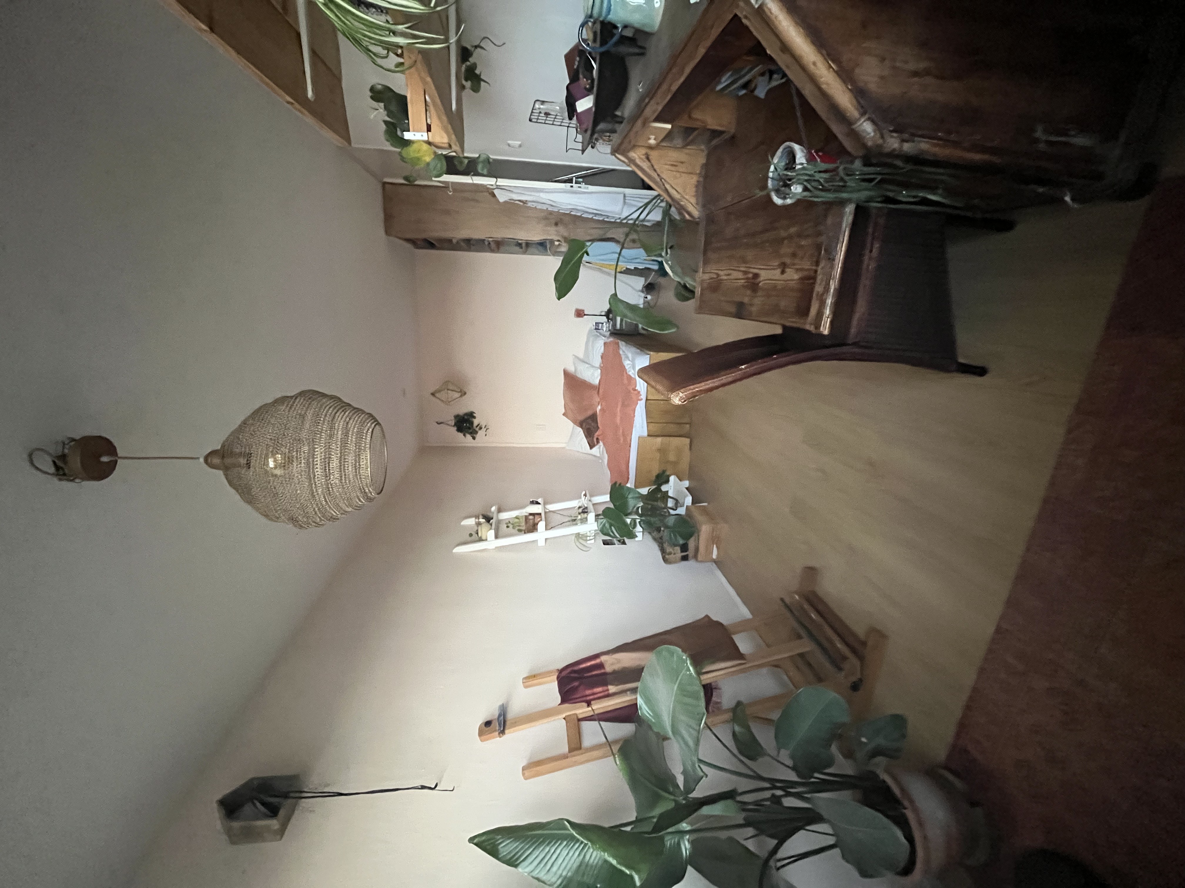 Per direct huisgenootje gezocht