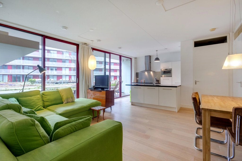 Appartement te huur Carolina MacGillavrylaan 362 in Amsterdam voor € 2.200