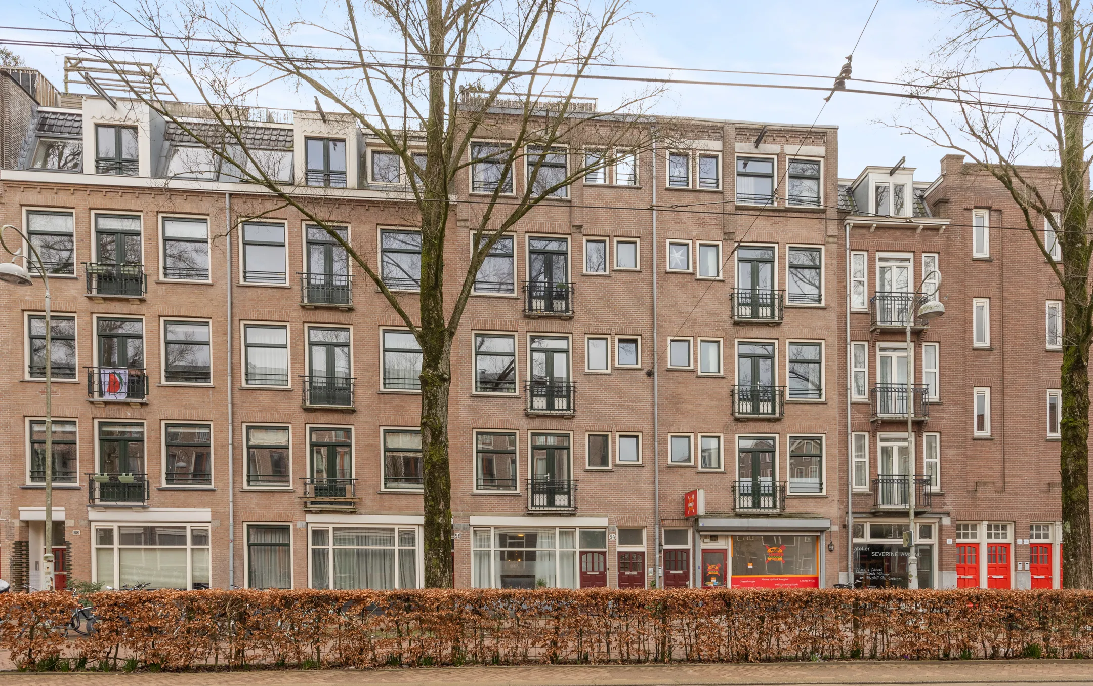 Te huur: sfeervol en licht appartement aan het Javaplein in Amsterdam Oost