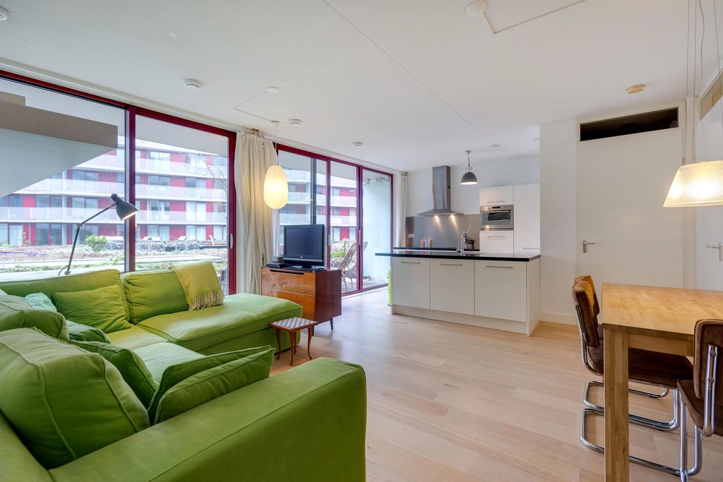 Onder bod: Carolina MacGillavrylaan 362, 1098 XB Amsterdam | VVA