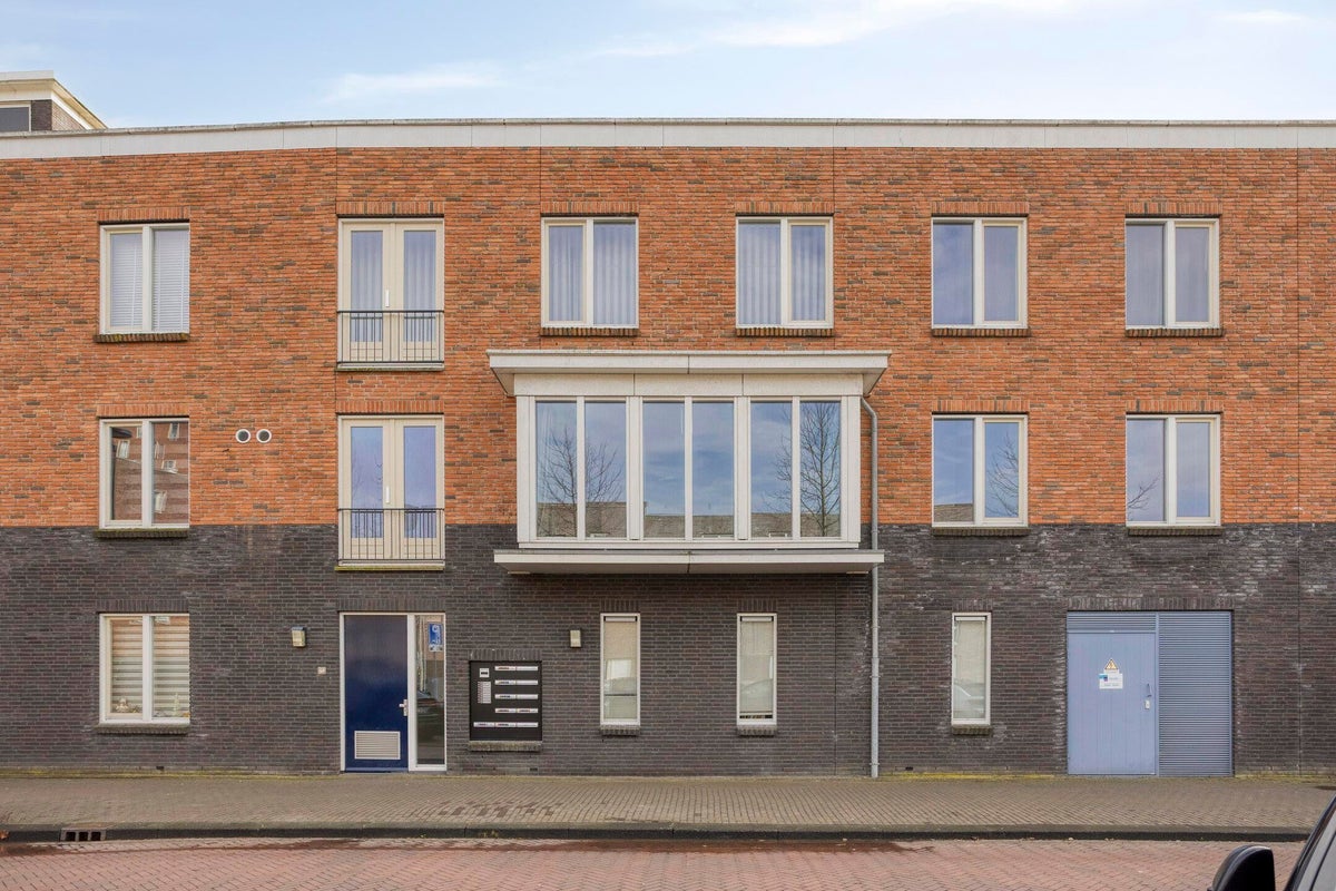 Appartement te huur Beneluxlaan in Almere voor € 1.895