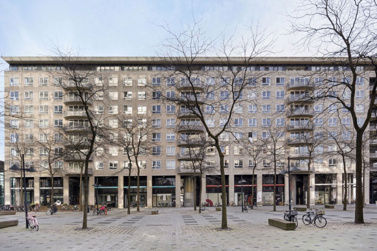 Appartement te huur Amstelboulevard 204 in Amsterdam voor € 1.925