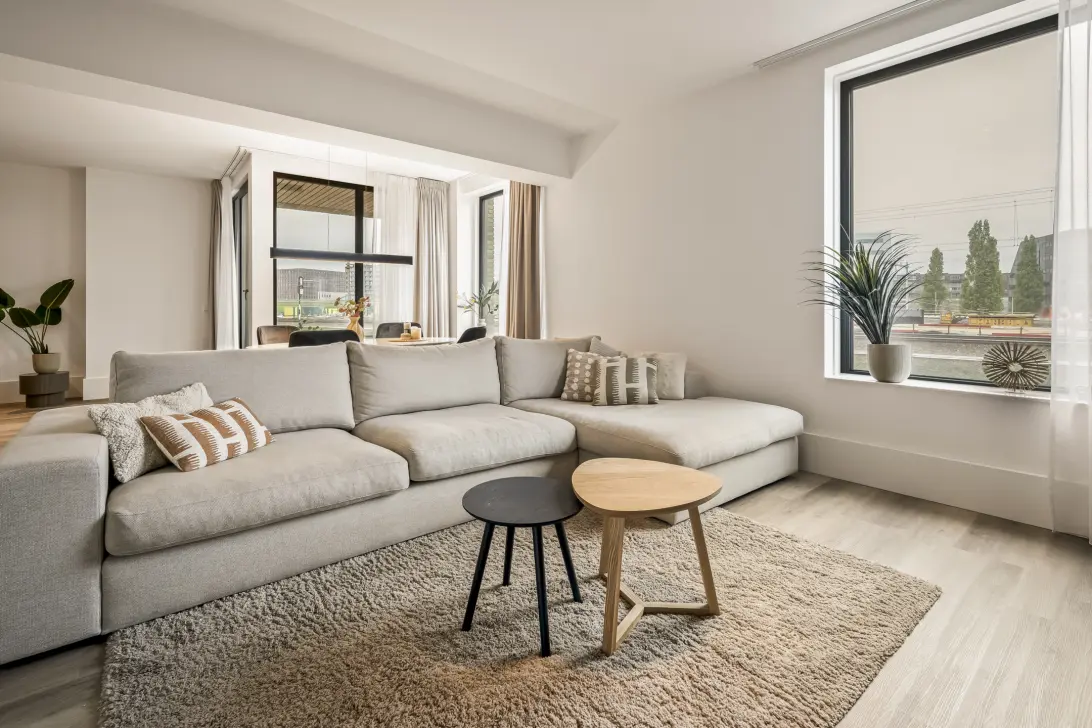 Isaac Titsinghkade 215