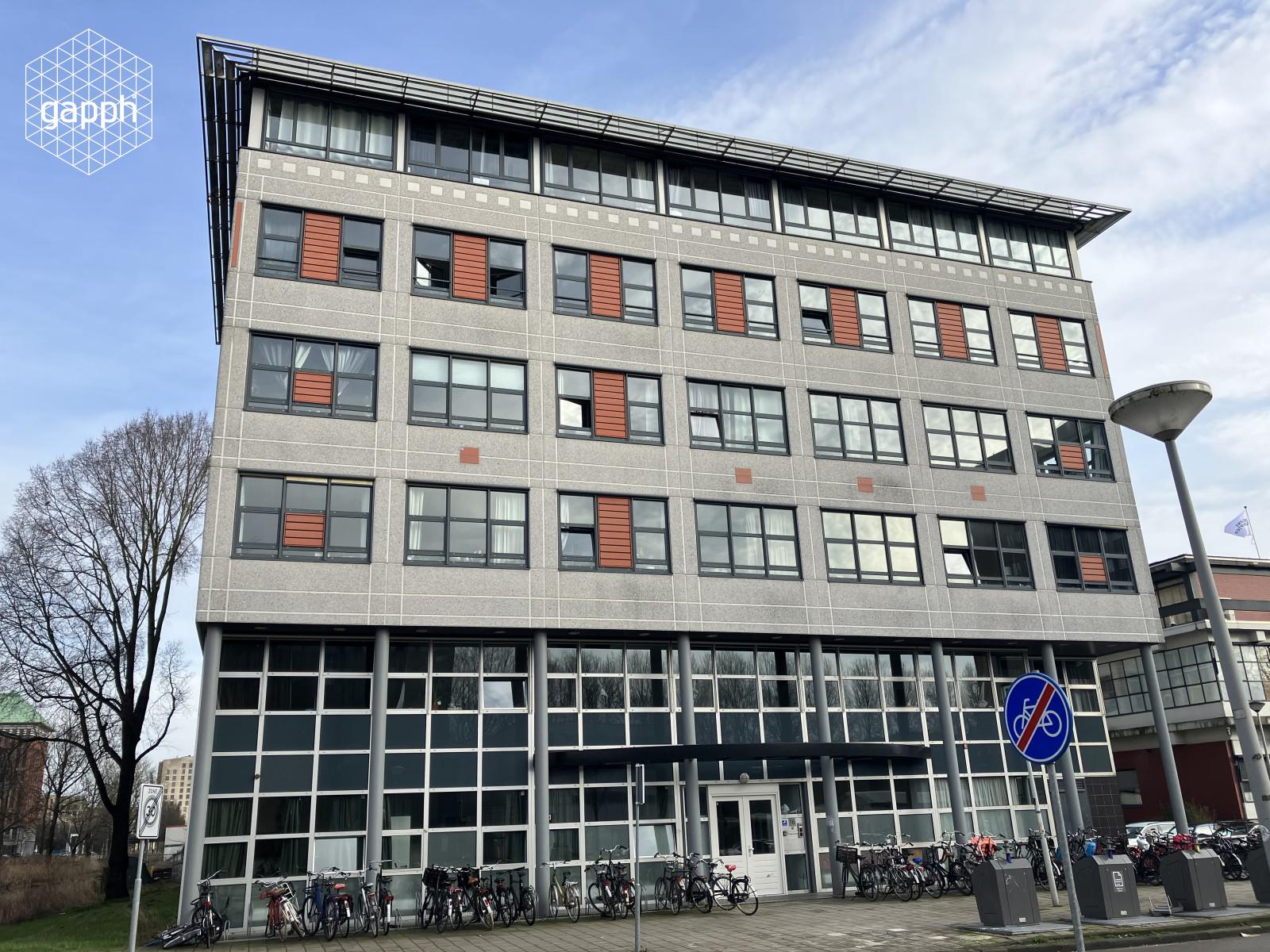 Koningin Wilhelminaplein 18