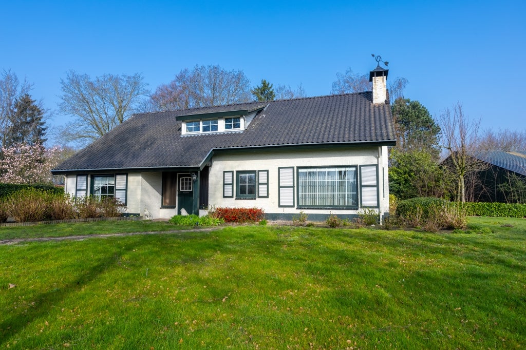 Huis te huur Schellestraat in Alphen voor € 1.750