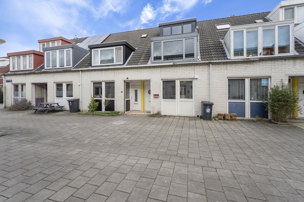 Huis te huur Jelle Posthumapad 72 in Amsterdam voor € 2.250