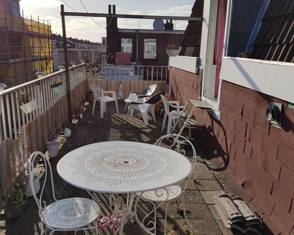 Leuk studio appartement met dakterras