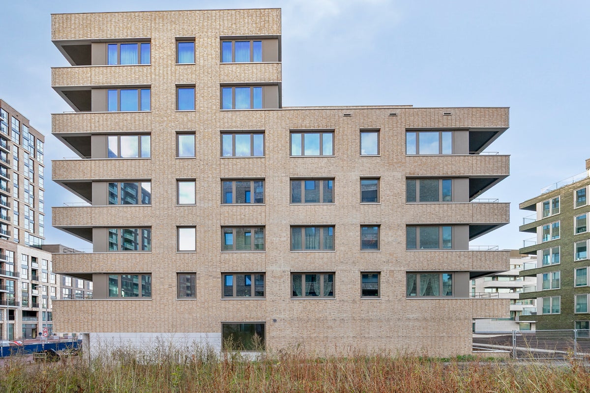 Appartement te huur Elzenhagensingel 132 in Amsterdam voor € 2.176