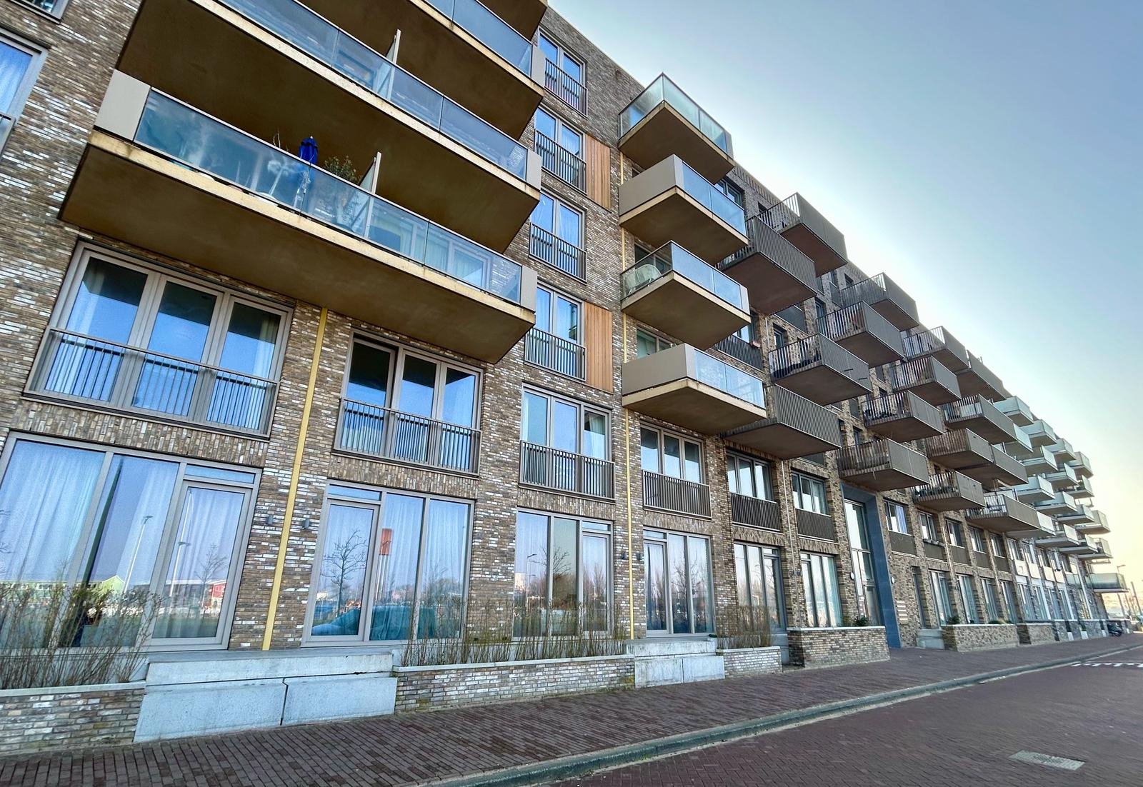 MVGM - Te huur: Eef kamerbeekstraat 146, amsterdam