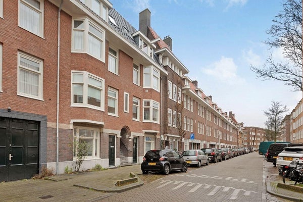 apartment at Hudsonstraat 134 3 1057SR Amsterdam