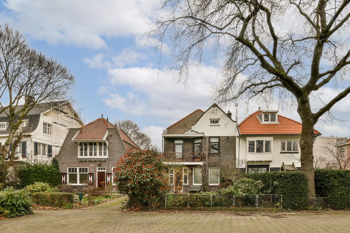 Huis te huur Meeuwenlaan in Amsterdam voor € 3.750 Amsterdam