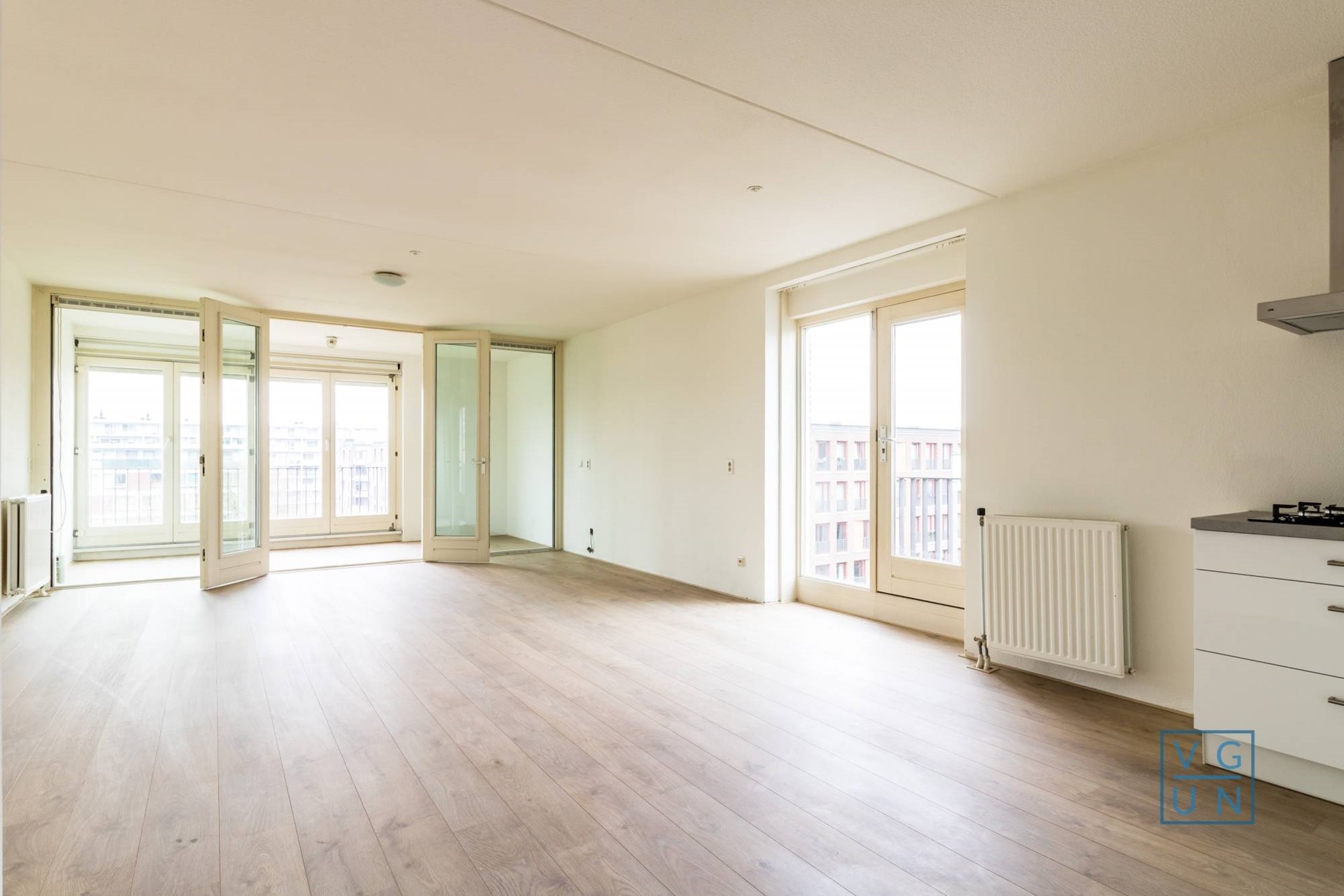 1 bedroom Surface Area: 76m2