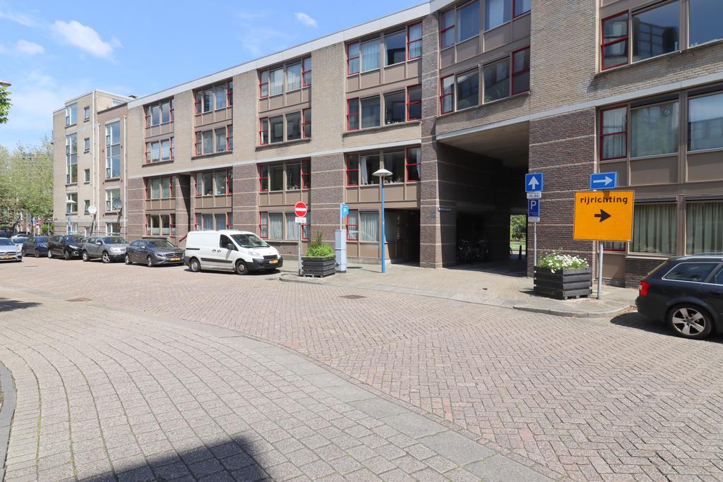 Appartement te huur Pastoor van Nuenenhof 8 in Utrecht voor € 2.050