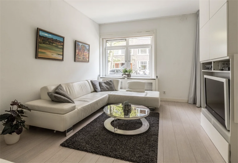 Sassenheimstraat, 1059BB, Amsterdam