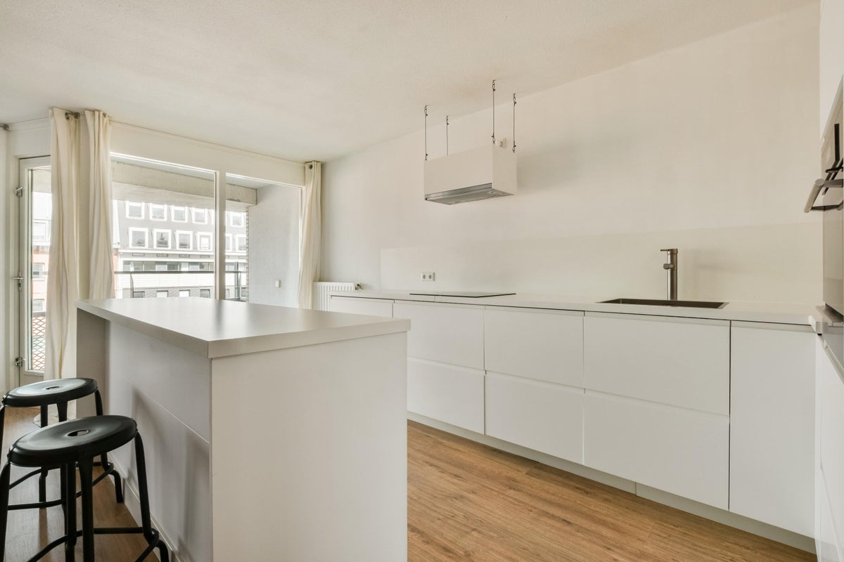 Appartement te huur Valkenburgerstraat in Amsterdam voor € 2.600 Amsterdam
