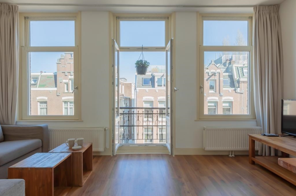 Appartement te huur Van Ostadestraat in Amsterdam voor € 2.800 Amsterdam