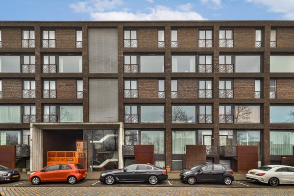 3 bedrooms Apartment Surface Area: 83m2 Unfurnished Available from: 2026-06-01