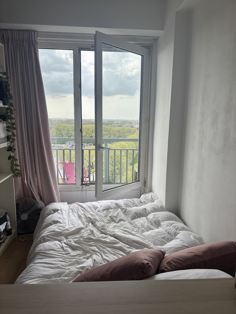 Sunny furnished room with balcony