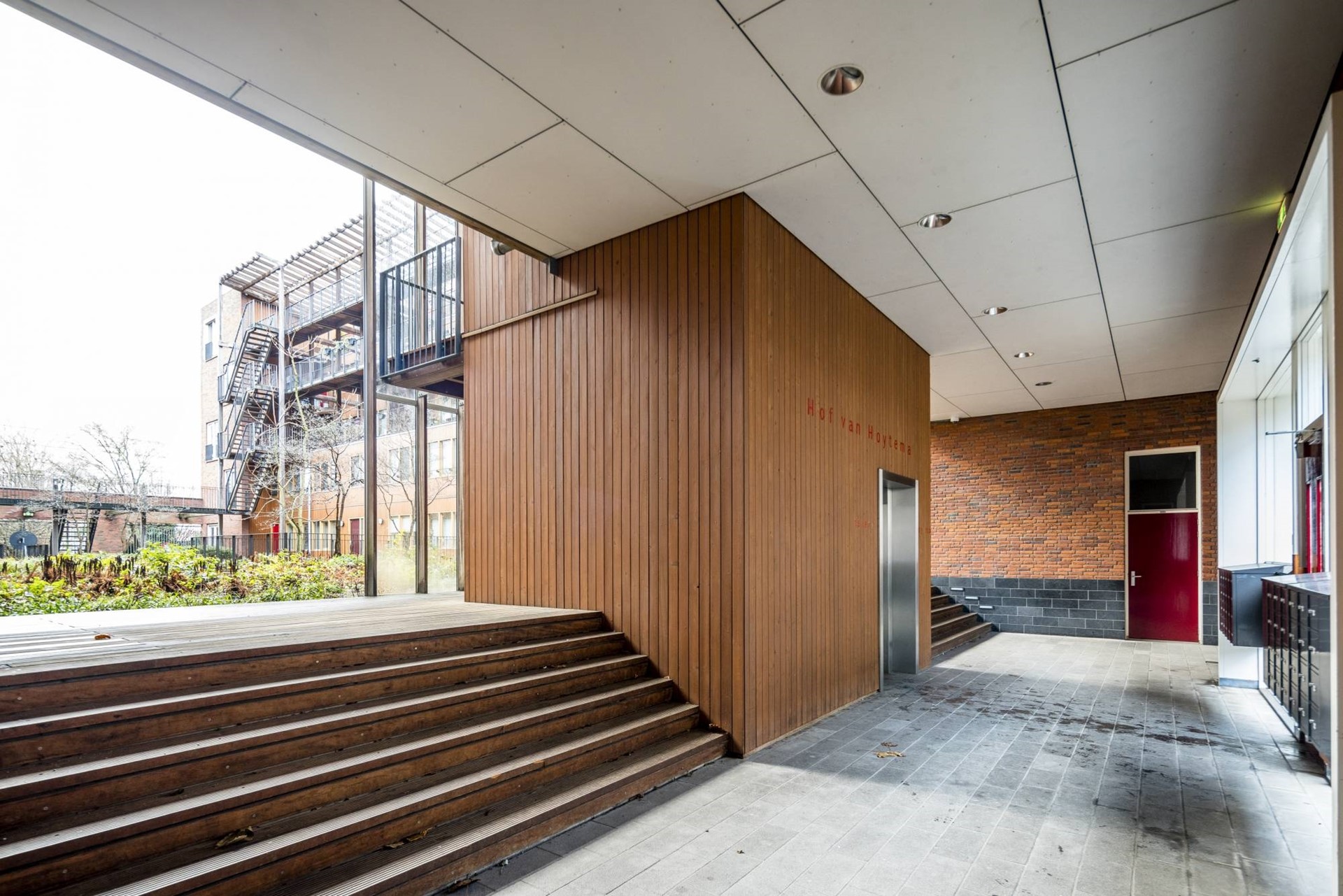 Te huur: Theodoor van Hoytemastraat 51, 1062 CG Amsterdam | VVA