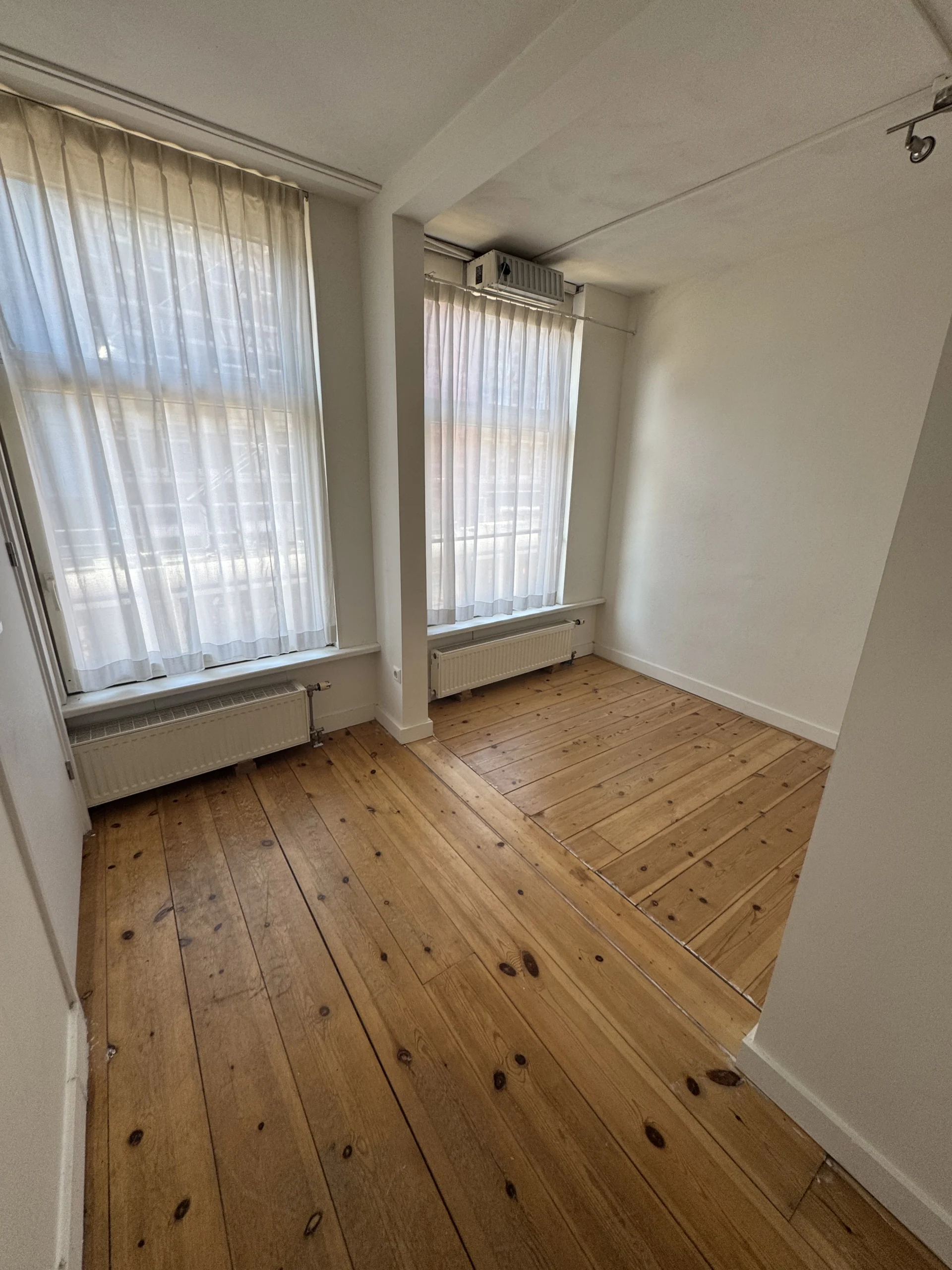 Kamer in de Kinkerstraat