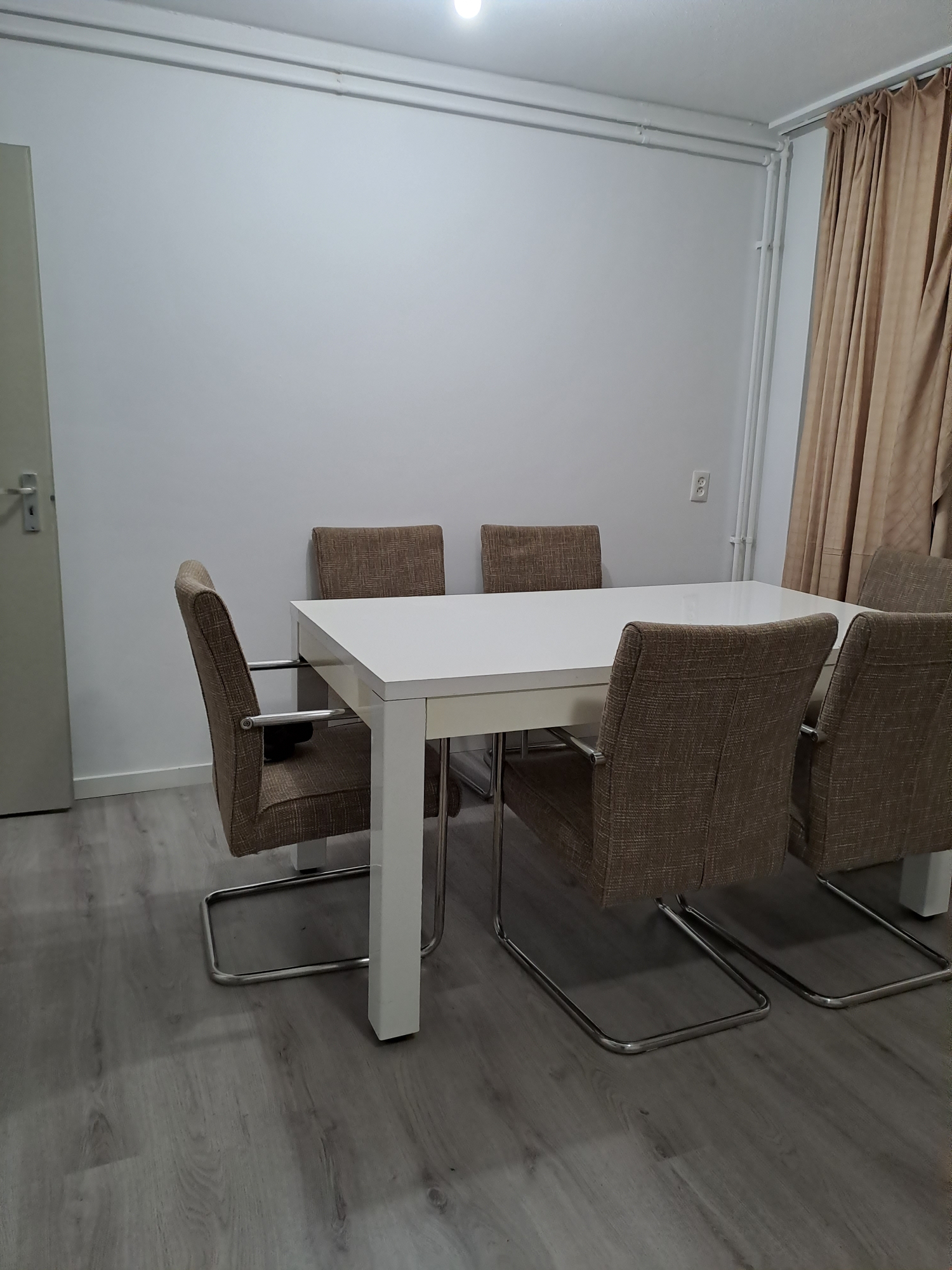 2 rooms for rent